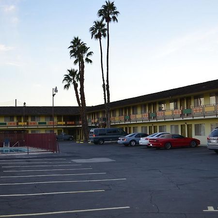 Tropics Motor Hotel Индио Экстерьер фото