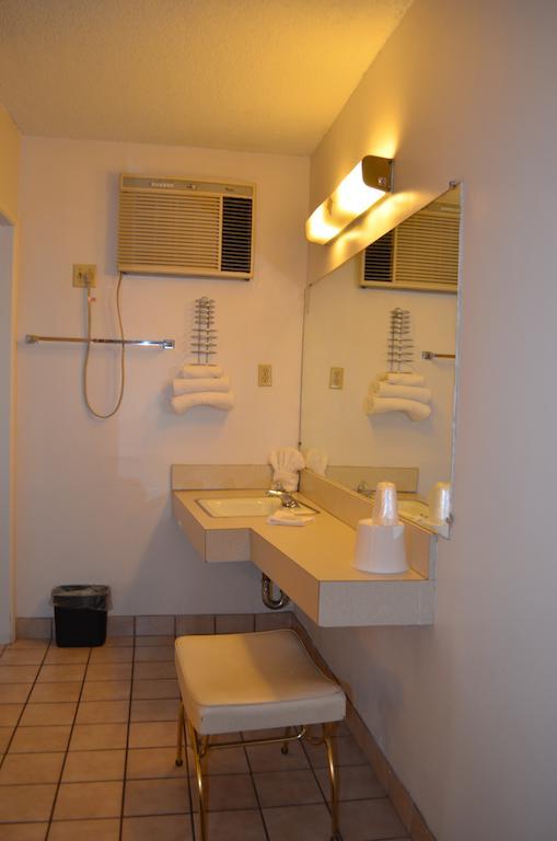 Tropics Motor Hotel Индио Номер фото